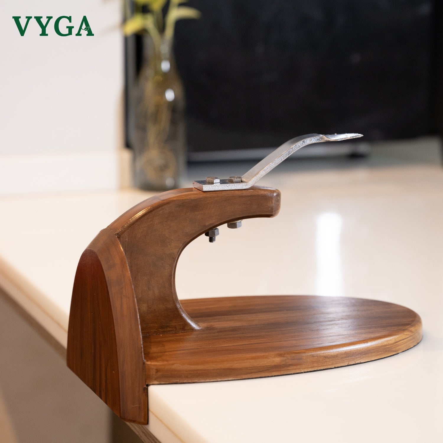 Vyga Curve Teak Wood Coconut Scraper